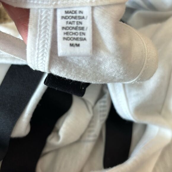 Victoria’s Secret | Women’s Sport White Strappy Tank Top Sleeveless Shirt - Picture 10 of 10